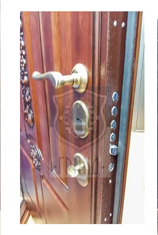 Премиум дверь Богемия с 3D резьбой